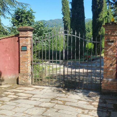Il Fienile Del Colle Villa Pescia Exterior photo